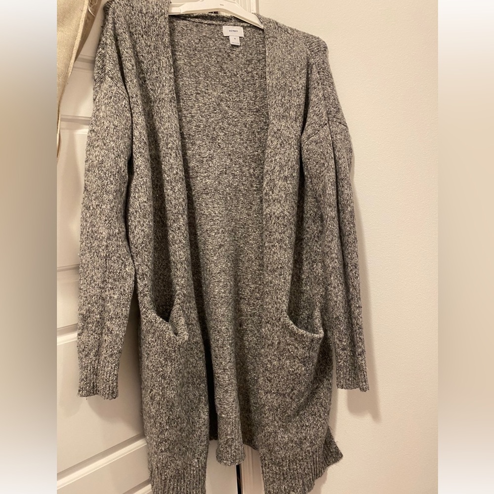 Old navy cardigan